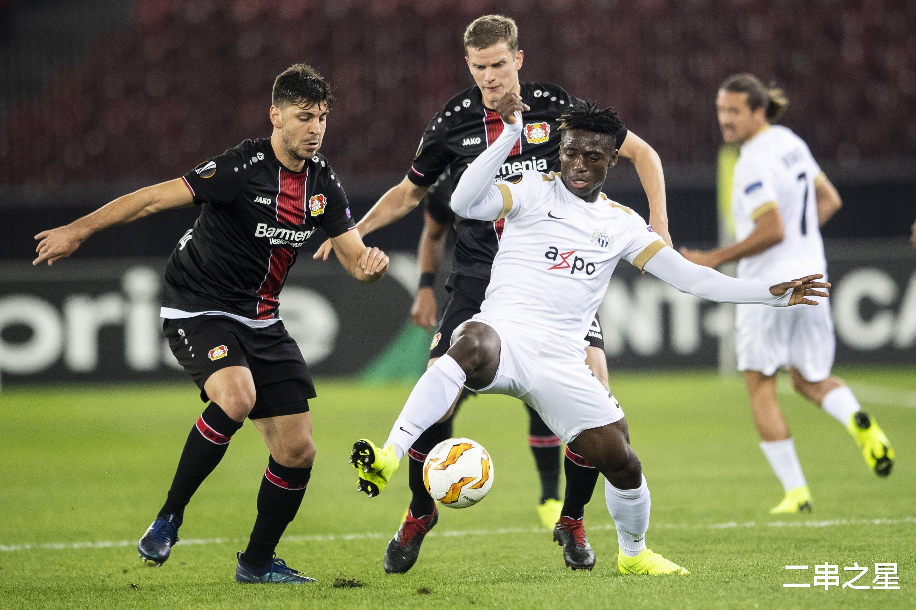 乐鱼体育-冲刺阶段尤文图斯调整名单以备荷甲；门线救险环节打磨；引发热议；年轻球员得到机会-乐鱼体育